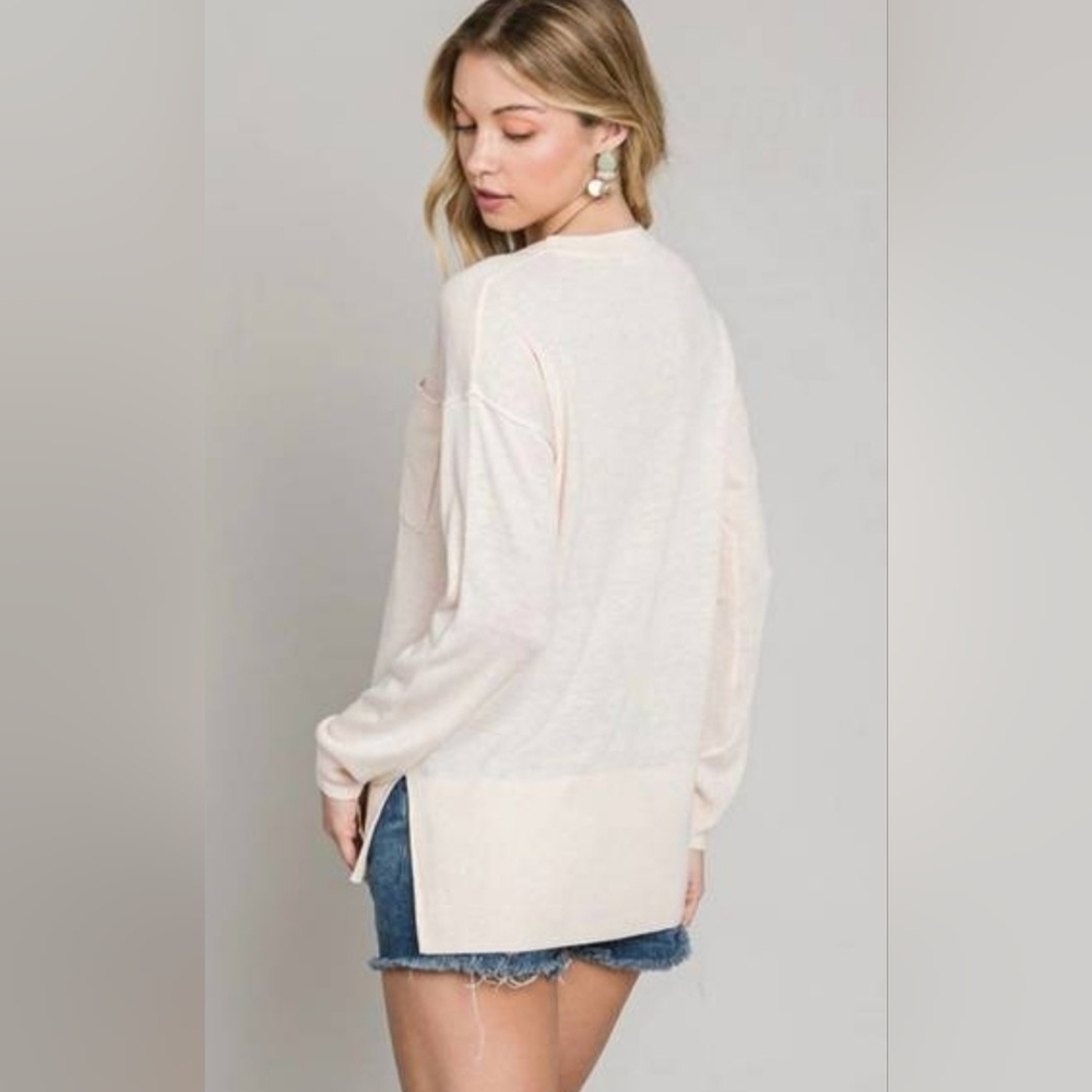 BE COOL Sweater - Fine Knit - Oversized & Comfortable - Side Slits - Size S/M